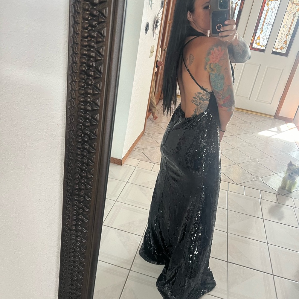 Dress large - Picture 3 of 3